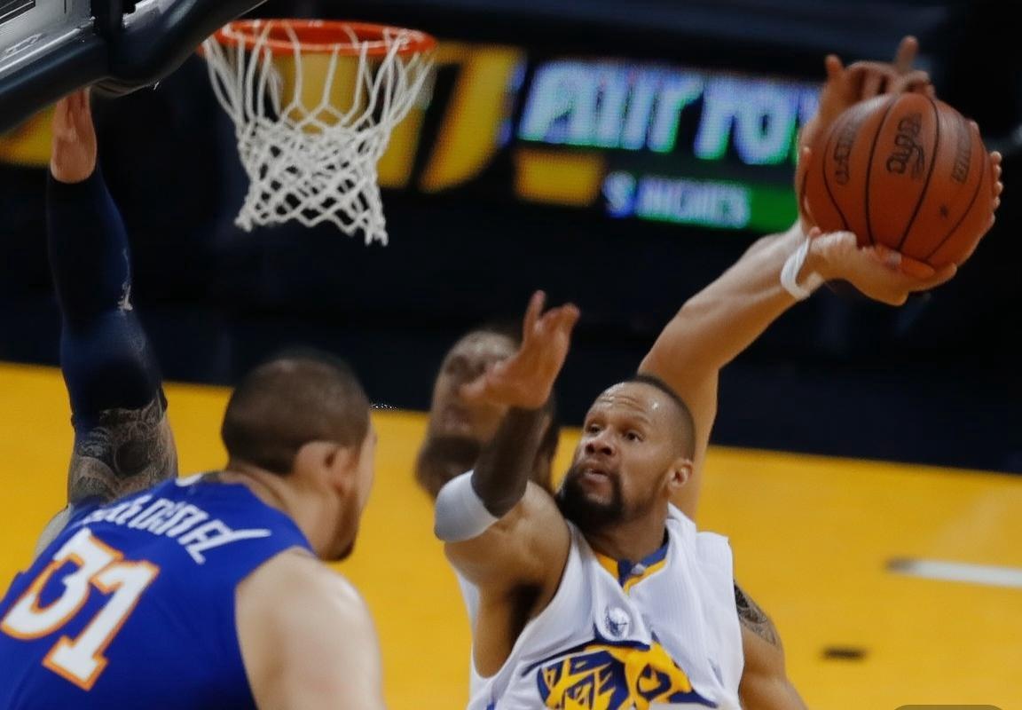 2019NBA掘金对勇士对决深度解析：内线外线较量与团队精神启示(图4)